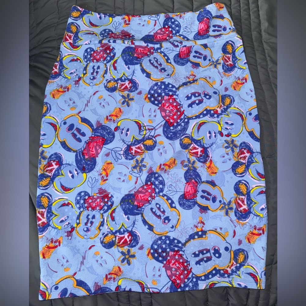 LuLaRoe Blue and Red Mickey and Minnie Mouse Print Skirt. Size L
